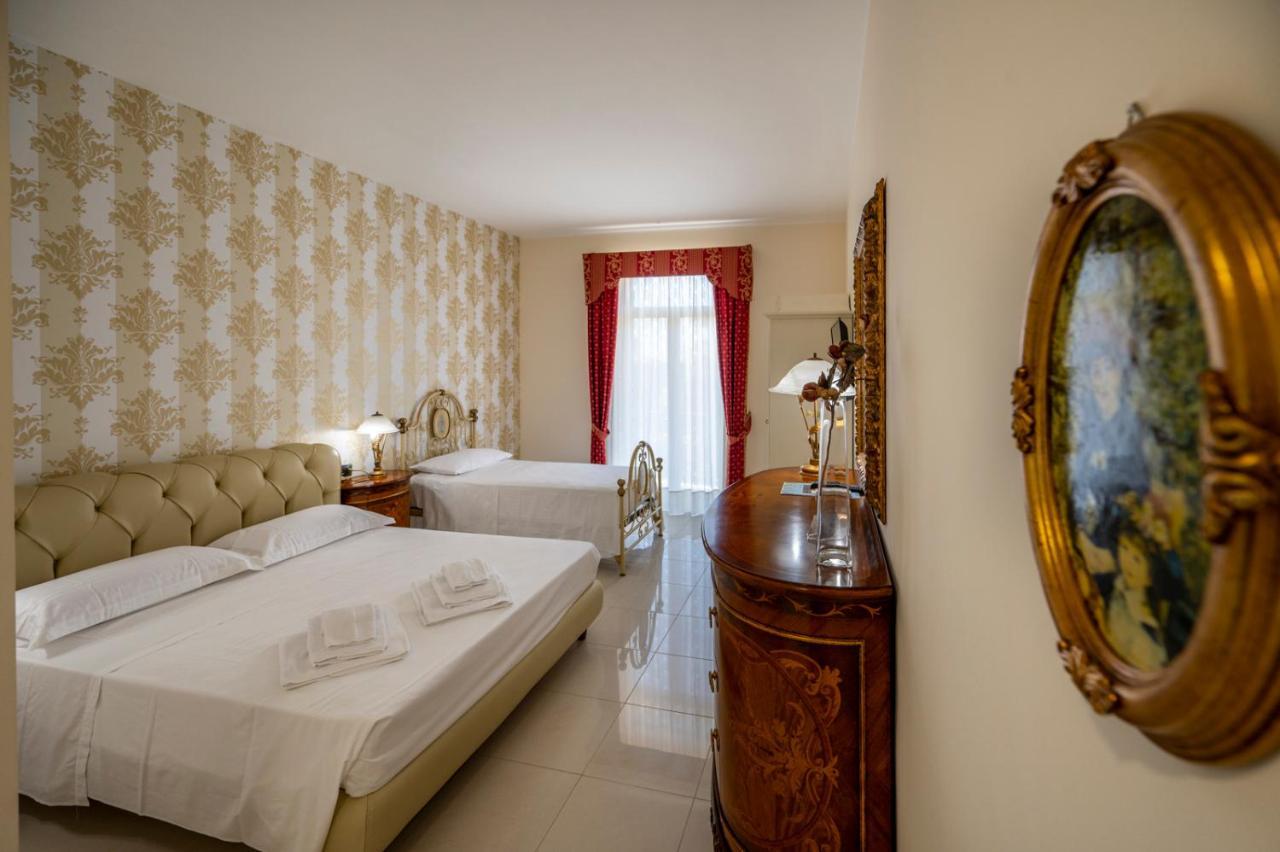 Villa Floyd Charming Rooms B&B Pachino Zewnętrze zdjęcie