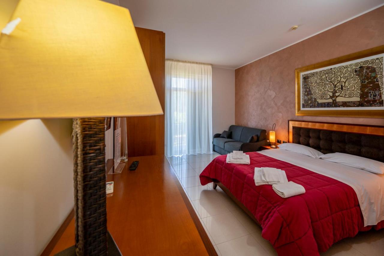 Villa Floyd Charming Rooms B&B Pachino Zewnętrze zdjęcie