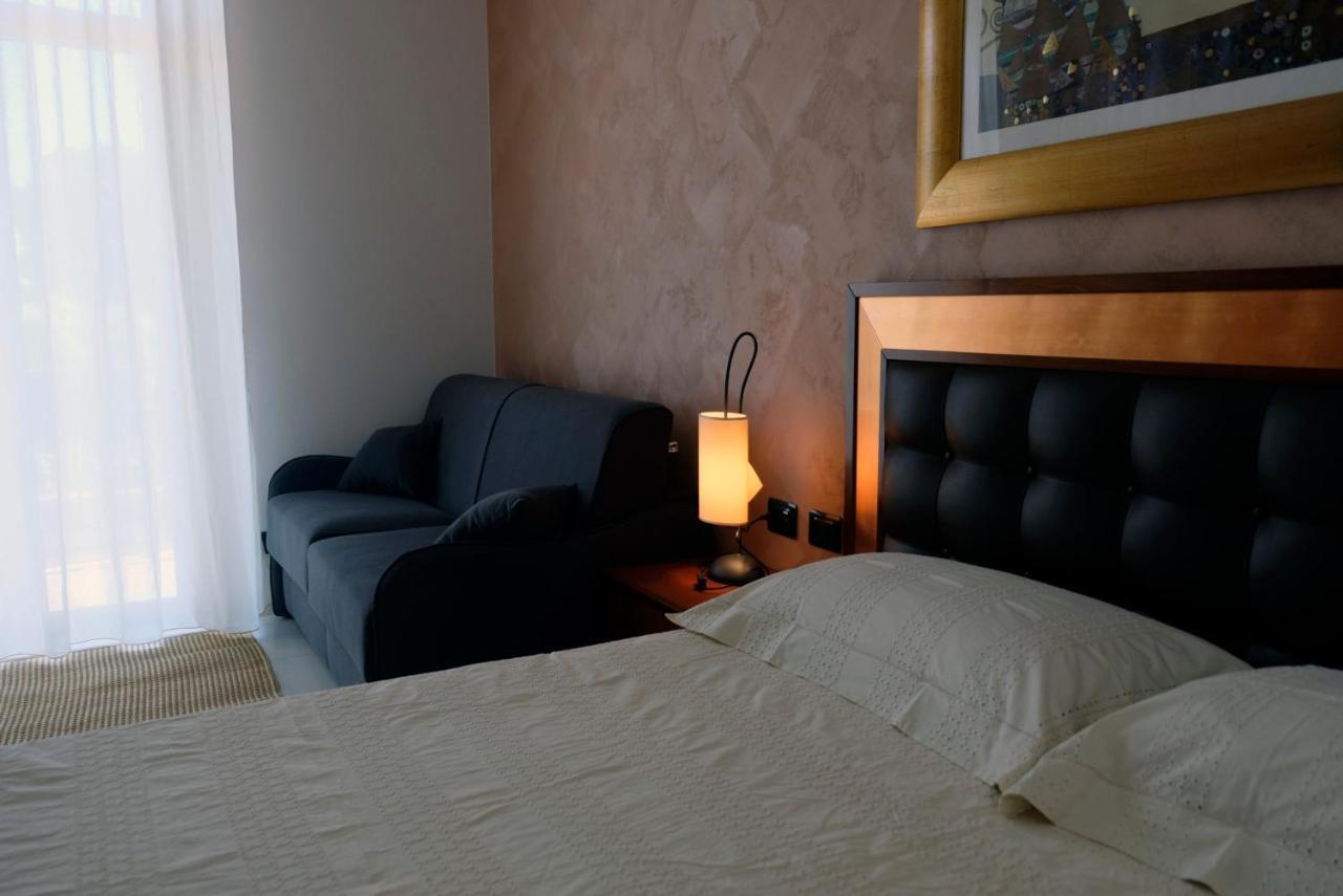 Villa Floyd Charming Rooms B&B Pachino Zewnętrze zdjęcie