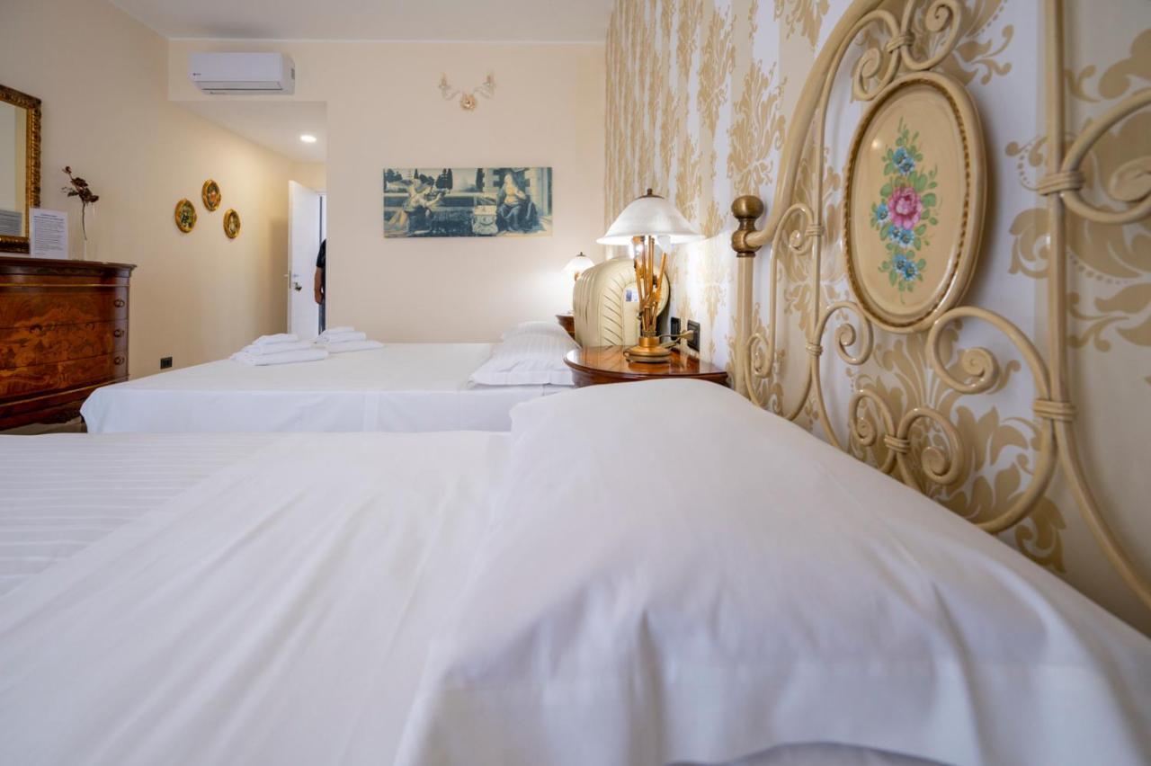 Villa Floyd Charming Rooms B&B Pachino Zewnętrze zdjęcie